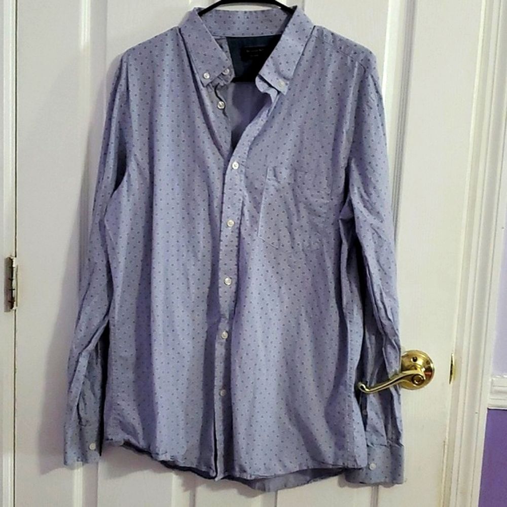 Banana Republic Soft Washed Standard Lavender Swiss Dot Button Down Shirt L